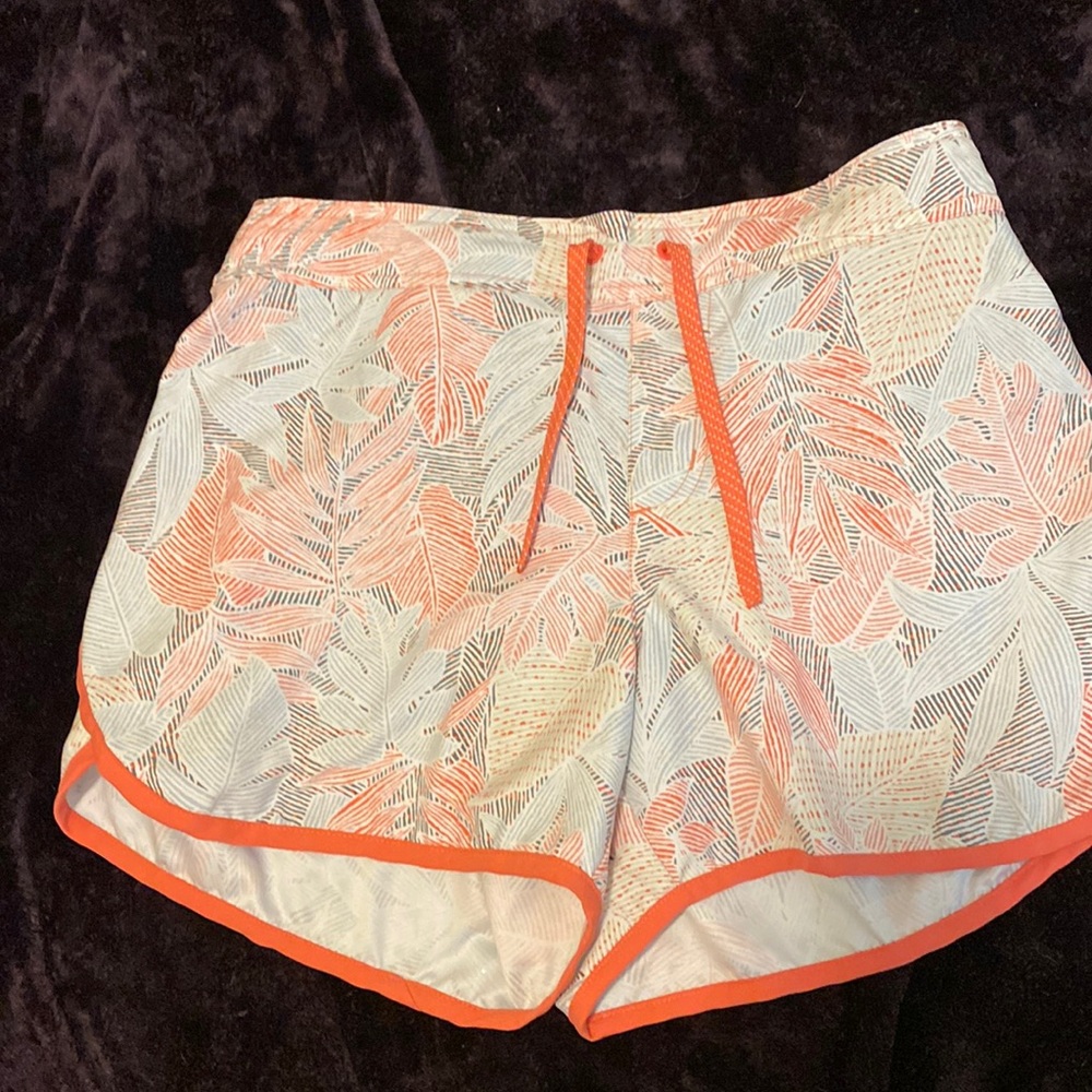 Columbia athletic shorts